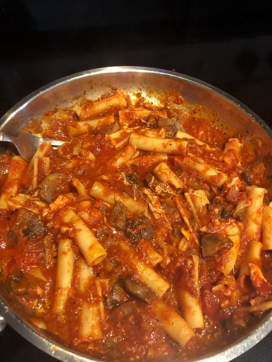 Experiments In The Art Of Leftovers: Chunky Mushroom Bolognese